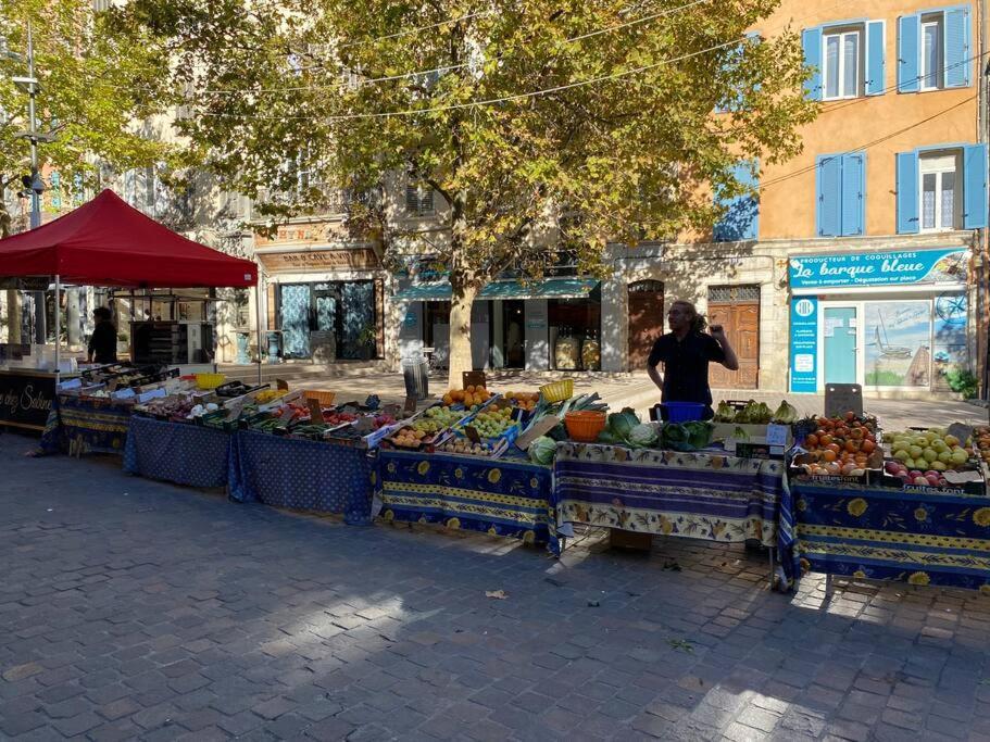 Akropole De Caroline, Central, Lumineux, Calme, Free Parking, Lift, 3 Beds Draguignan Dış mekan fotoğraf