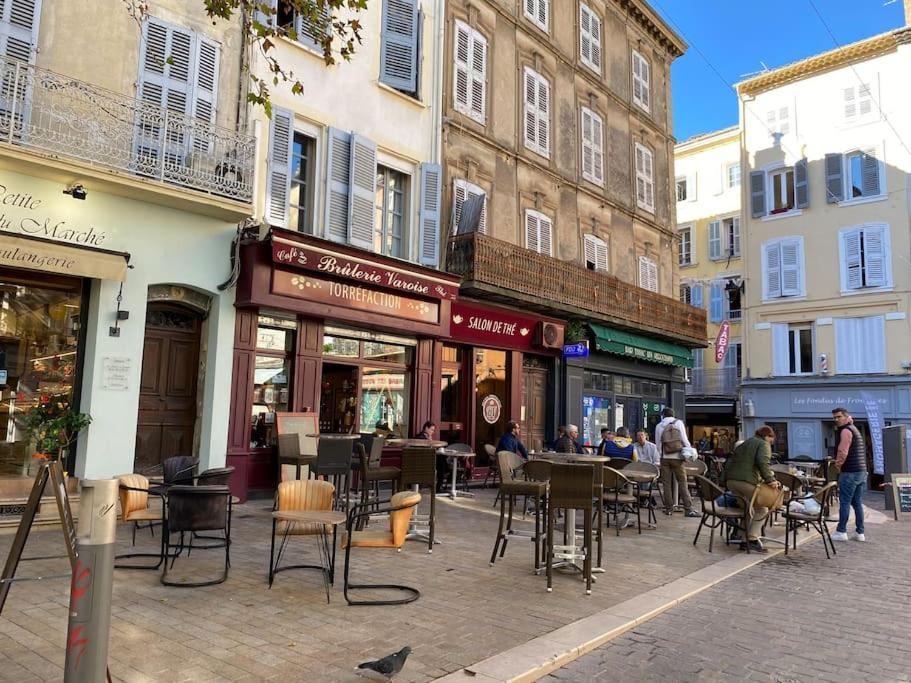 Akropole De Caroline, Central, Lumineux, Calme, Free Parking, Lift, 3 Beds Draguignan Dış mekan fotoğraf
