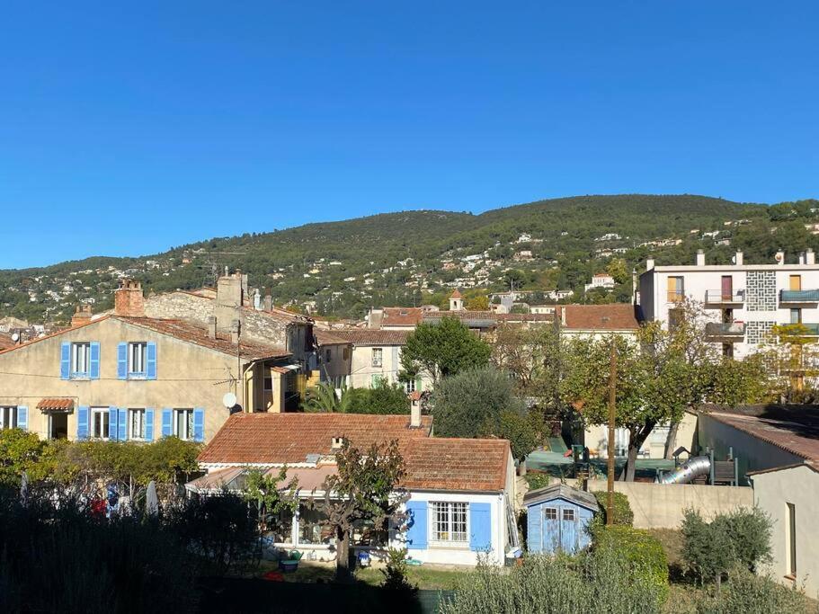 Akropole De Caroline, Central, Lumineux, Calme, Free Parking, Lift, 3 Beds Draguignan Dış mekan fotoğraf