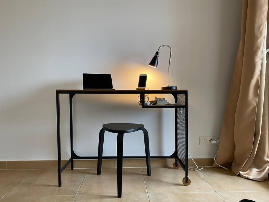 Akropole De Caroline, Central, Lumineux, Calme, Free Parking, Lift, 3 Beds Draguignan Dış mekan fotoğraf